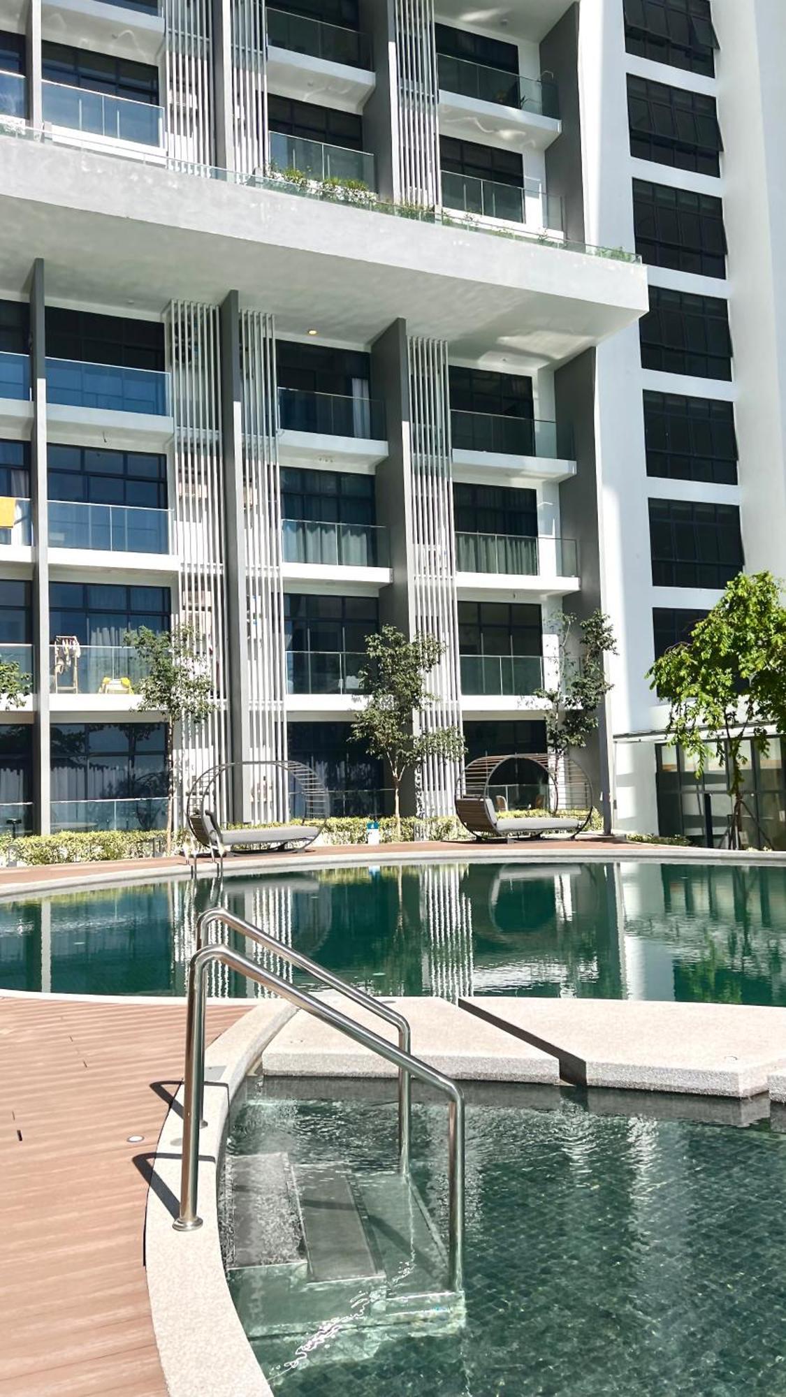 The Shore Executive Suites By Ys Luxury Kota Kinabalu Extérieur photo