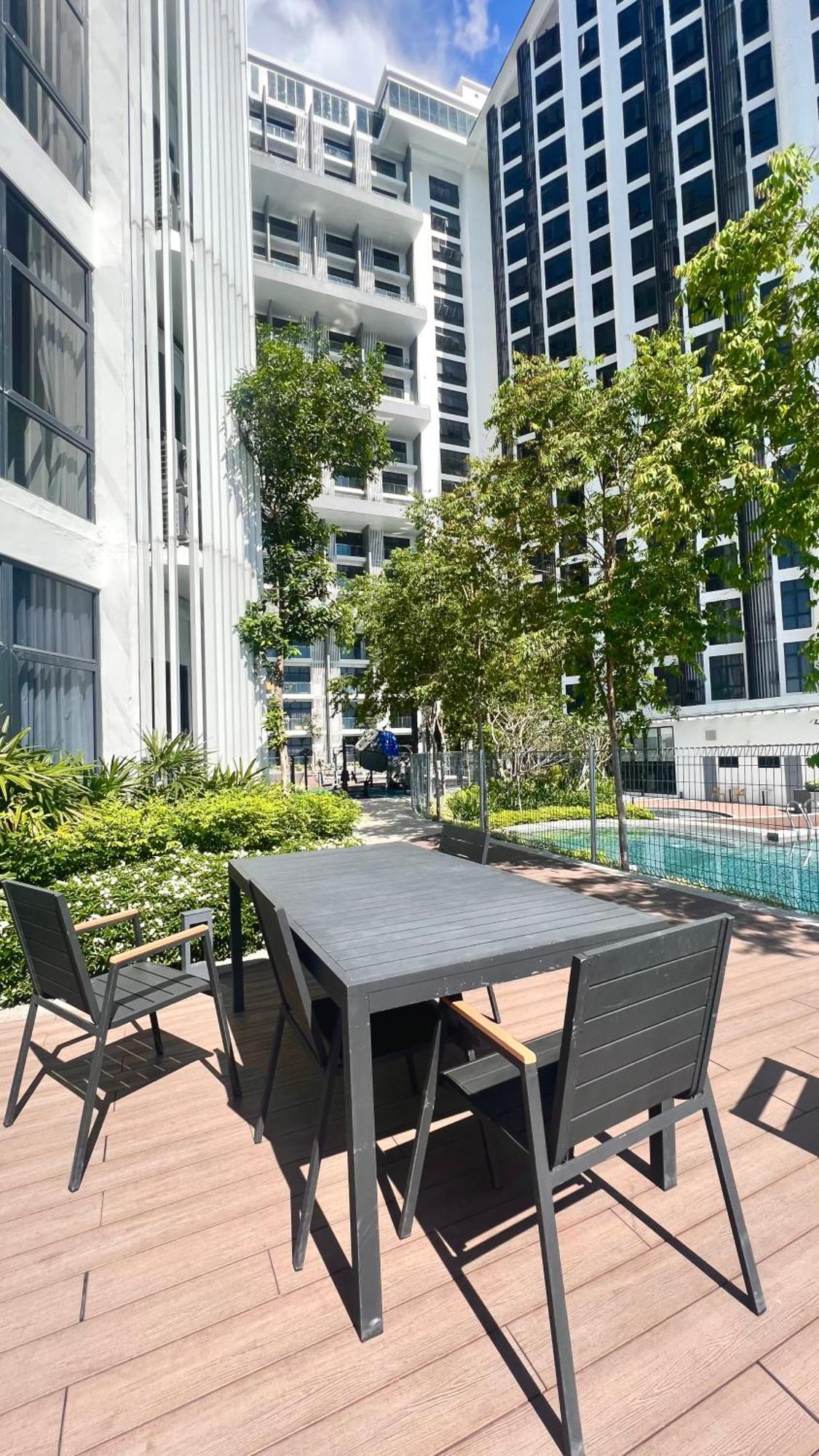 The Shore Executive Suites By Ys Luxury Kota Kinabalu Extérieur photo
